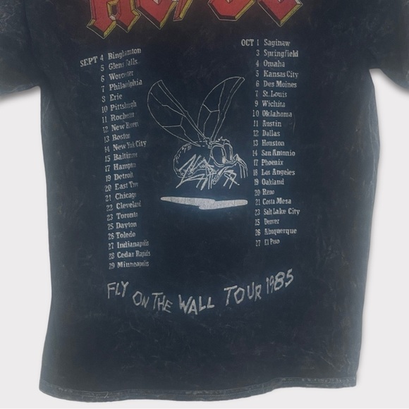 AC⚡️DC Fly On The Wall 1985 Tour Small Heathered Gray Short Sleeve Tee - Picture 6 of 7